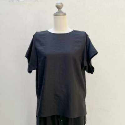 画像2: ma couleur(マ クルール)タックショルダーブラウス J-4595/Twill tumbler tack shoulder blouse