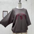 画像3: cafune（カフネ）５分袖　ラグランスリーブ　ロゴスウェットプルオーバー raglan sleeve logo sweat　 (3)